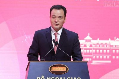 Phó Chủ tịch UBND tỉnh Giàng Quốc Hưng: Công tác đối ngoại đóng vai trò là tuyến đầu trong bảo vệ chủ quyền quốc gia, giữ vững an ninh biên giới, mở rộng không gian phát triển kinh tế - xã hội