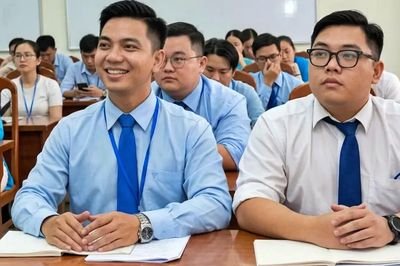 Bỏ xét thăng hạng chức danh nghề nghiệp, giáo viên đang làm hồ sơ theo Đề án có thiệt thòi?