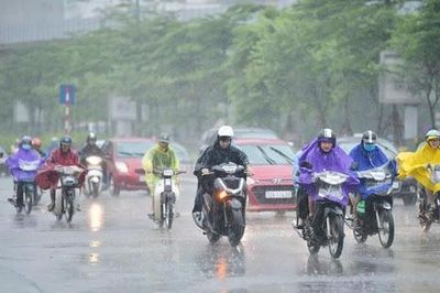 Thời tiết ngày 2/8: Bắc Bộ mưa to chiều tối, Nam Bộ ngày nắng nóng