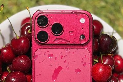 iPhone 18 Pro có thể tăng tới 300 USD, giá khởi điểm 1.400 USD