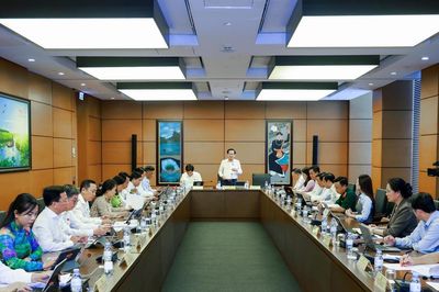 Thảo luận Quốc hội tại tổ: Nóng với cấm cung cấp, phân phối khí N2O