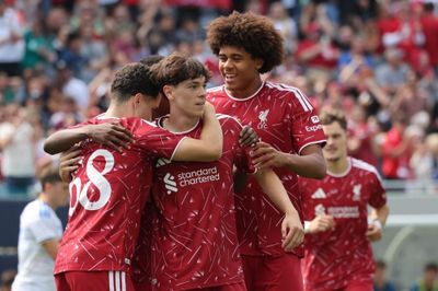 Liverpool thua ngược không tưởng trên đất Mỹ