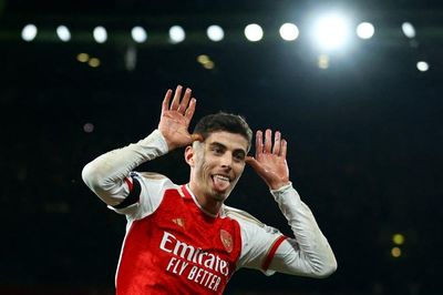 Arsenal muốn vô địch mọi danh hiệu