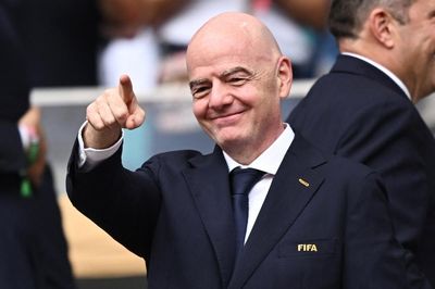 Kế hoạch bán World Cup vô lý của Infantino