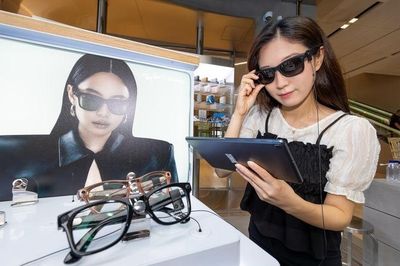 Món đồ khiến ngành giáo dục Hàn Quốc, Trung Quốc 'đứng ngồi không yên'
