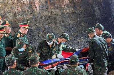 TP.HCM quy tập thêm 14 bộ hài cốt liệt sĩ tại Công viên Lê Thị Riêng
