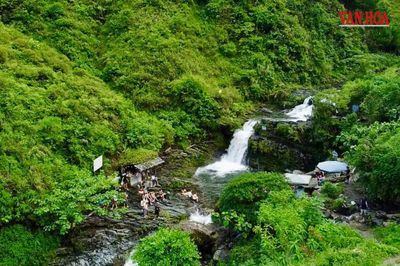 Lạc lối vào 'bản tiên' giữa miền cao nguyên đá Đồng Văn