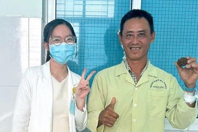 Bệnh viện đa khoa Vĩnh Long phẫu thuật thành công ca sỏi niệu quản hiếm gặp
