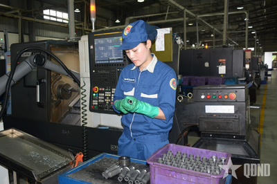 Sản xuất hiện đại từ phân xưởng thông minh ở Nhà máy Z131
