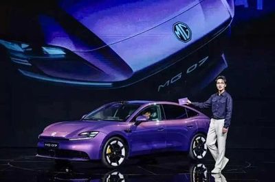 [GALLERY] MG 07 'đối thủ' Toyota Camry, vừa mở cọc đã bán hơn 21.000 xe
