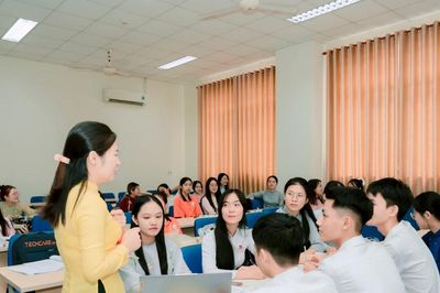 Chuẩn hóa, nâng cao chất lượng chương trình, giáo trình giáo dục đại học