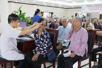 Đề xuất mở rộng thanh toán BHYT đối với khám chữa bệnh tại nhà