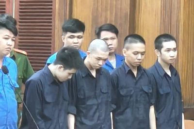 Hai bị cáo cầm đầu đường dây ma túy 'khủng' ở TPHCM lĩnh án tử hình