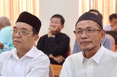 Nhiều kiến nghị hoàn thiện quy định về hoạt động tôn giáo trên không gian mạng