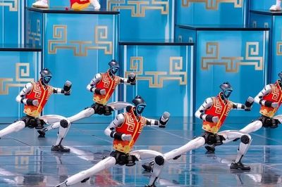 Trung Quốc dẫn đầu về robot hình người nhưng vẫn thua Mỹ về chất lượng
