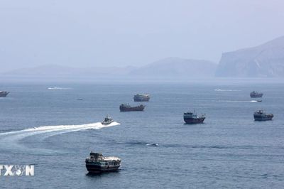 Iran và Oman sắp đạt thỏa thuận về tuyến hàng hải mới tại eo biển Hormuz