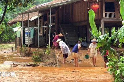 Mưa lớn gây sạt lở giao thông, Tuyên Quang khẩn trương ứng phó