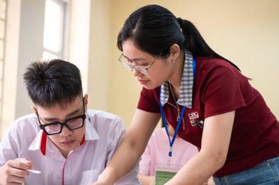 11.000 hiệu trưởng, hiệu phó trở lại đứng lớp: Có được giữ phụ cấp chức vụ?