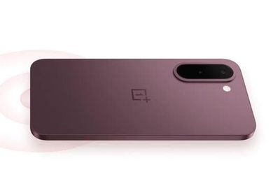Smartphone 'nồi đồng cối đá', pin 7.000mAh, giá hơn 5 triệu đồng