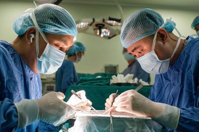 Cần có chính sách khuyến khích người đăng ký hiến tạng sau khi qua đời