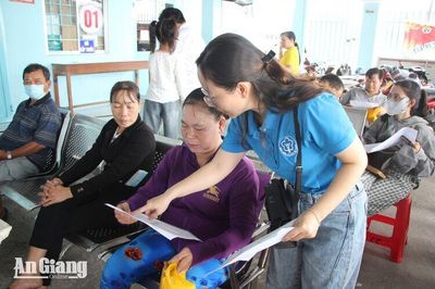 An Giang tăng tốc hoàn thành mục tiêu bao phủ bảo hiểm xã hội, bảo hiểm y tế