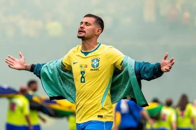Arsenal sẵn sàng chi 80 triệu bảng nổ bom tấn Bruno Guimaraes biến hóa tuyến giữa