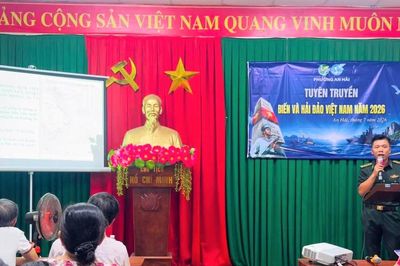 Tuyên truyền kiến thức biển đảo cho phụ nữ phường An Hải