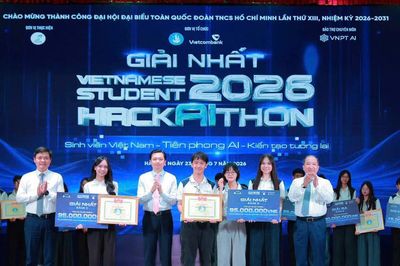 Nữ sinh Bách khoa Đà Nẵng giành giải Nhất cuộc thi AI toàn quốc
