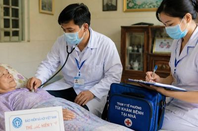 7 nhóm người được đề xuất khám chữa bệnh tại nhà vẫn hưởng BHYT