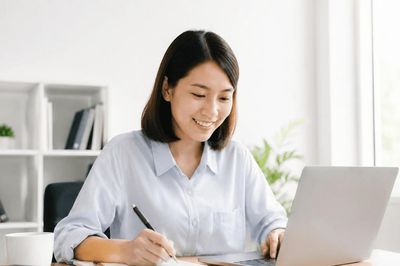 Claude AI trong giáo dục: Tự động hóa giáo án và đề thi chuyên sâu cho giáo viên