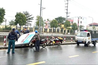 Hà Nội: Rà soát, xử lý vi phạm hành lang an toàn giao thông đường bộ