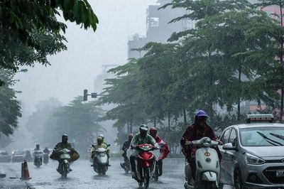 Dự báo thời tiết ngày 3/8: Bắc Bộ tiếp diễn mưa dông