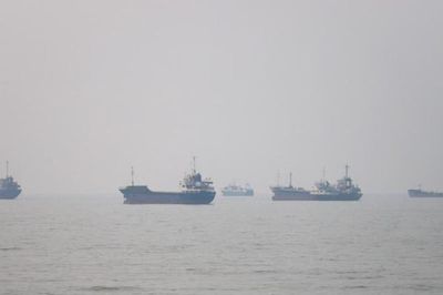 Iran và Oman sắp đạt thỏa thuận về tuyến hàng hải mới qua Eo biển Hormuz