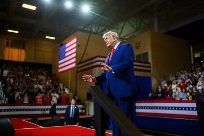 Ông Trump tiết lộ thời điểm Mỹ đàm phán với Iran