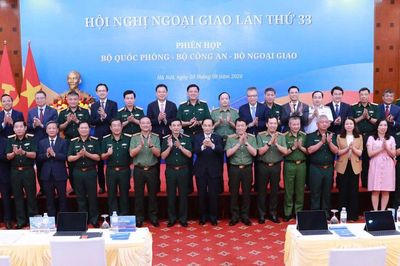 Quốc phòng, an ninh, đối ngoại gắn bó mật thiết trong sự nghiệp cách mạng của đất nước