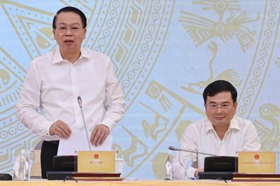 Thứ trưởng Tài chính: Tăng lương cơ sở không tạo áp lực lớn lên giá cả