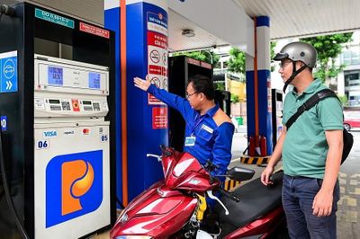 Chính phủ chỉ đạo bảo đảm nguồn cung xăng dầu, không để gián đoạn hoạt động bán lẻ