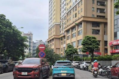 Vi phạm trật tự đô thị tại phường Định Công: Chủ tịch UBND thành phố Hà Nội yêu cầu kiểm tra, xử lý