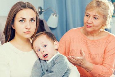 Về già, khi con cái dần lạnh nhạt, người khôn ngoan thường chọn làm 3 điều này thay vì trách móc