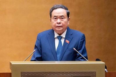 Chủ tịch Quốc hội: Chính sách, pháp luật phải đi trước, mở đường cho phát triển