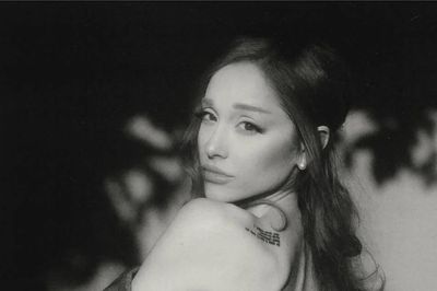 Ariana Grande sẽ 'ở ẩn' dài hạn sau khi kết thúc tour diễn để tránh sự soi mói