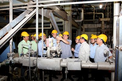 Kiến nghị gỡ vướng nguồn ethanol cho xăng E10