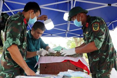 Đưa các anh hùng trở về:Kỳ 2: Khi khoa học gọi đúng tên người lính
