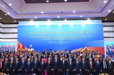 Ngành ngoại giao đồng hành cùng đất nước trong kỷ nguyên mới
