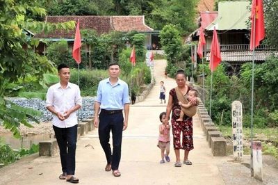 Chuẩn hóa đội ngũ cán bộ cơ sở
