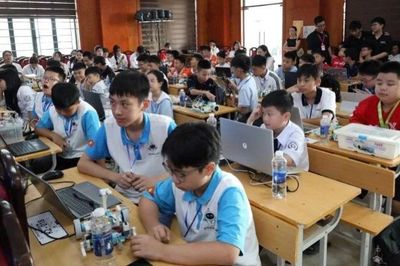 Khai mạc cuộc thi 'Robocon tỉnh Nghệ An' lần thứ I