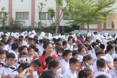 Cà Mau: Sắp xếp cơ sở giáo dục, khắc phục tình trạng thiếu giáo viên