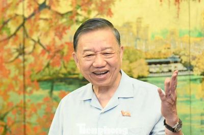 Tổng Bí thư, Chủ tịch nước: 'Chúng ta không nhanh sẽ mất thời cơ, sẽ tụt hậu'