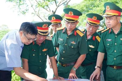 Quân khu 7 khảo sát thực địa, tìm hài cốt liệt sĩ tại Lái Thiêu và Thường Tân
