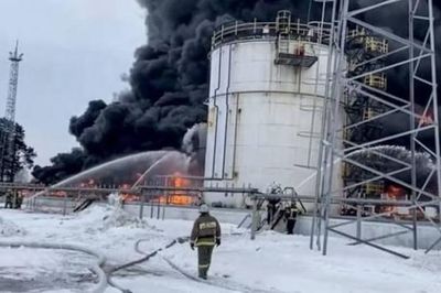 Ngành lọc dầu Nga 'chạm đáy' sau làn sóng tấn công của Ukraine
